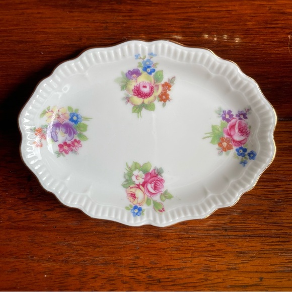 Vintage Floral Small Oval Dishes Gold Trim Porcelain Serviceware Jaeger Germany - Picture 4 of 9